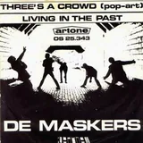 Hoes Maskers - Three's A Crowd