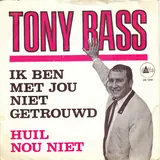 Hoes Tony Bass - Ik Ben Met Jou Niet Getrouwd