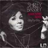 Hoes Shirley Bassey - Never Never Never