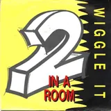 Hoes 2 In A Room - Wiggle It